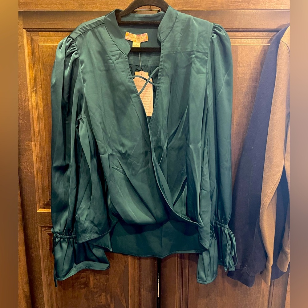 COPY - BAND OF THE FREE satin blouse NWT